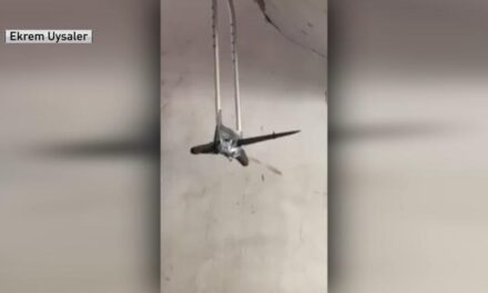 Booby-Trapped House – Knife Drops from Ceiling.