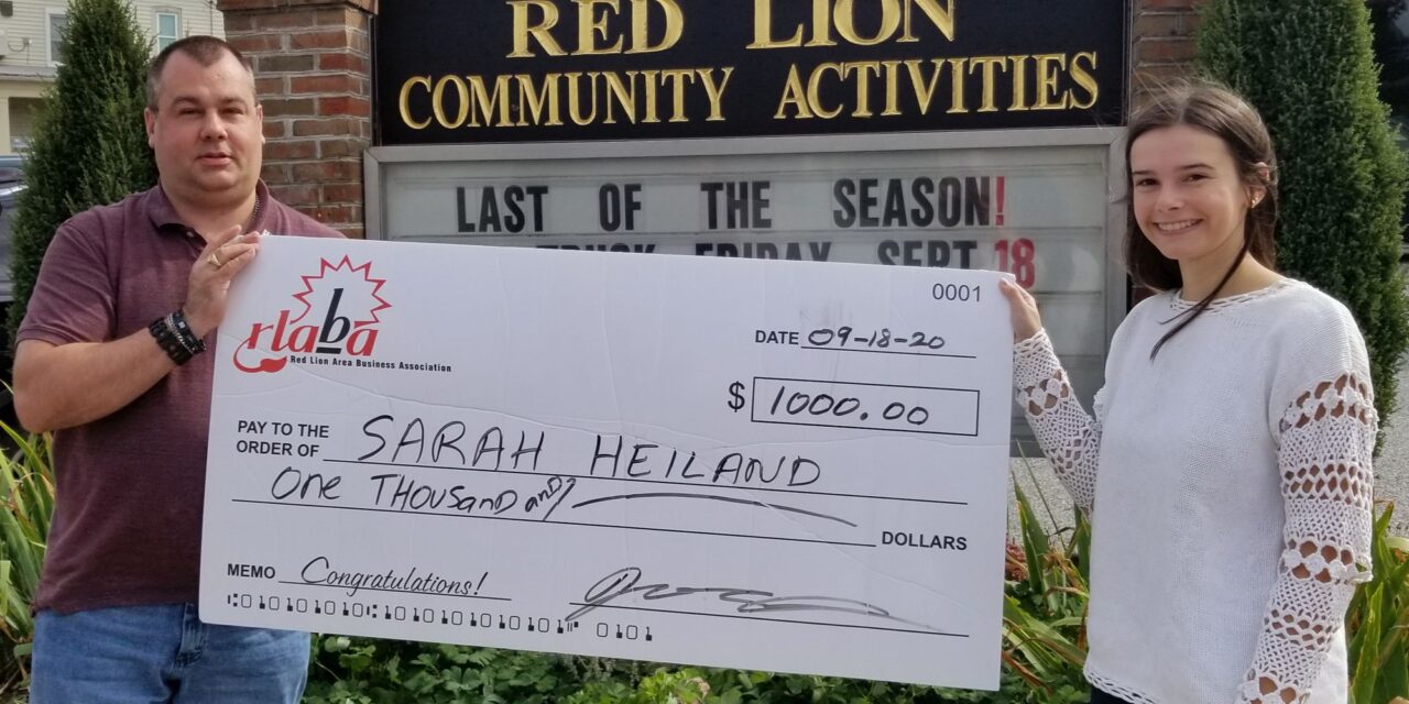 Red Lion Business Association Gives out Scholarship